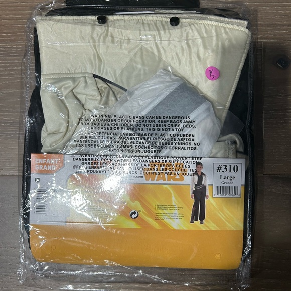 Star Wars Qu’ra child costume NWT multiple sizes ((Y) - Picture 3 of 3